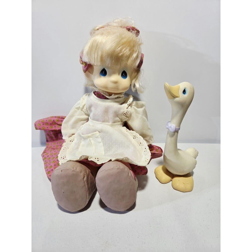 Precious Moments Patti & Goose Doll 15" 1988 C.O.A. + Box Included *READ*